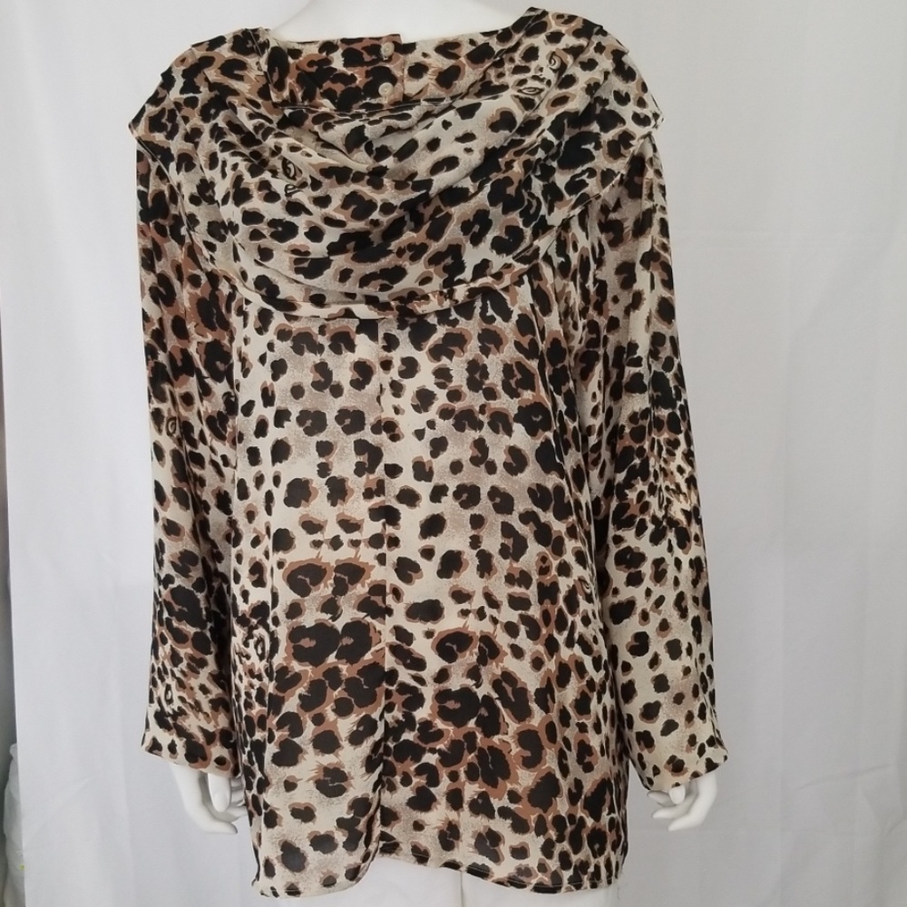 Leopard Blouse - Picture 2 of 4